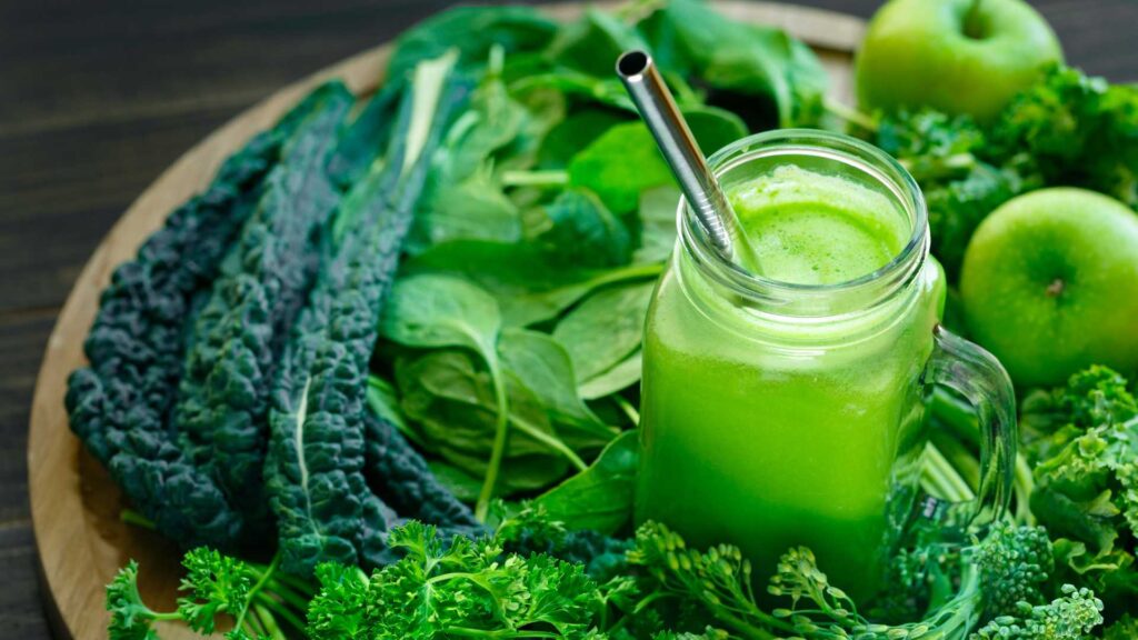 How to Create a Well-Balanced Green Juice